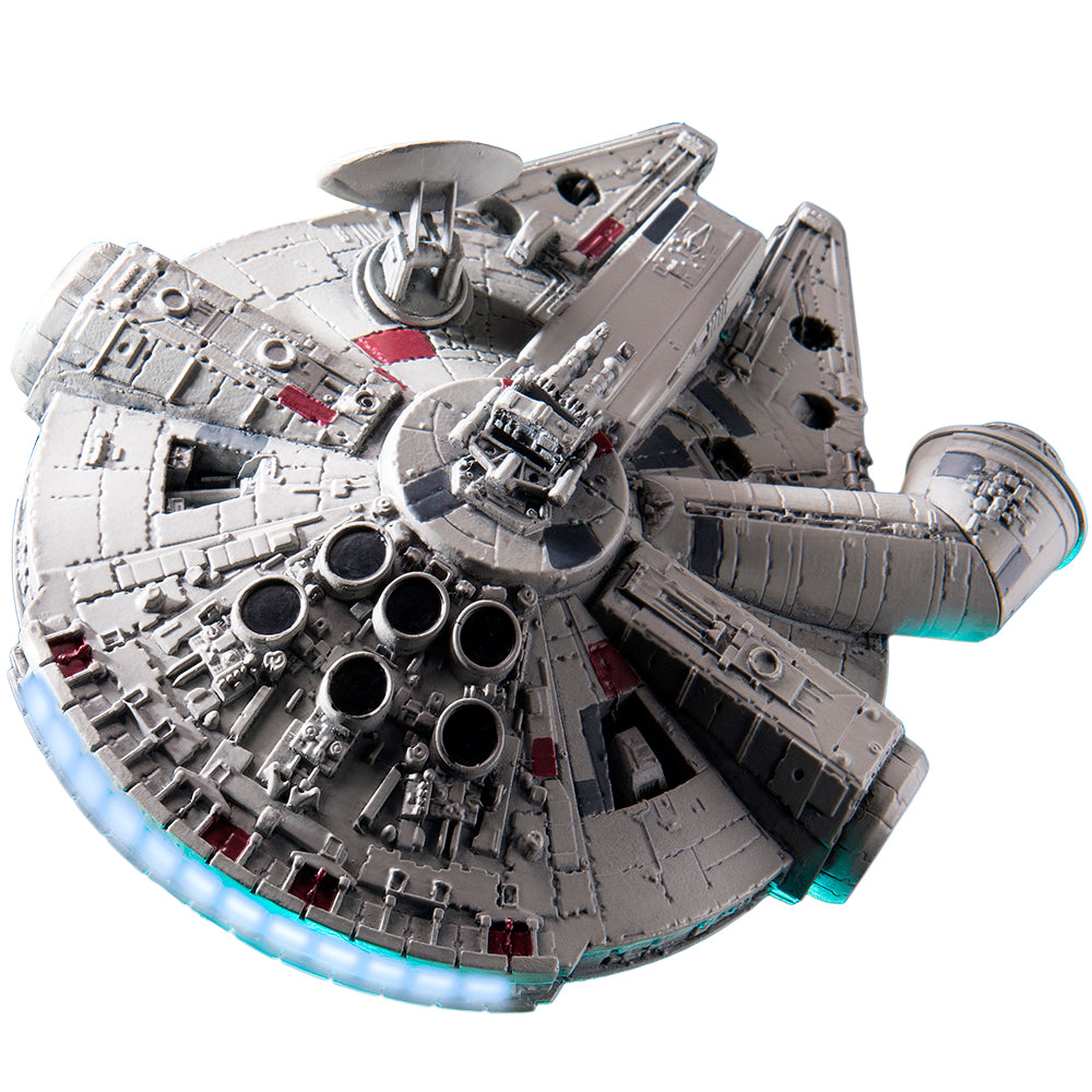STAR WARS Millennium Falcon Egg Attack Floating Figure