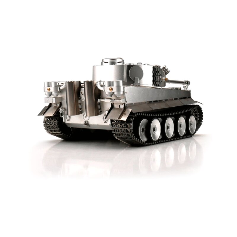 1/16 RC Tiger I full metall version muzzle flash