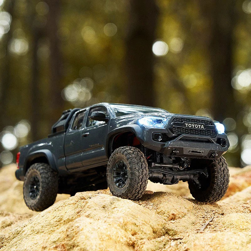 1/24 Toyota Tacoma RTR car kit