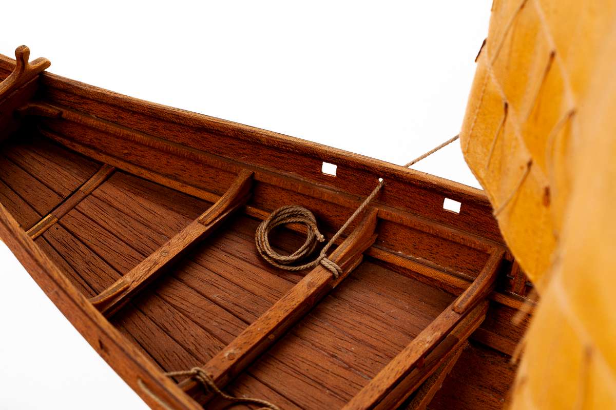 1:25 Roar Ege -Wooden hull