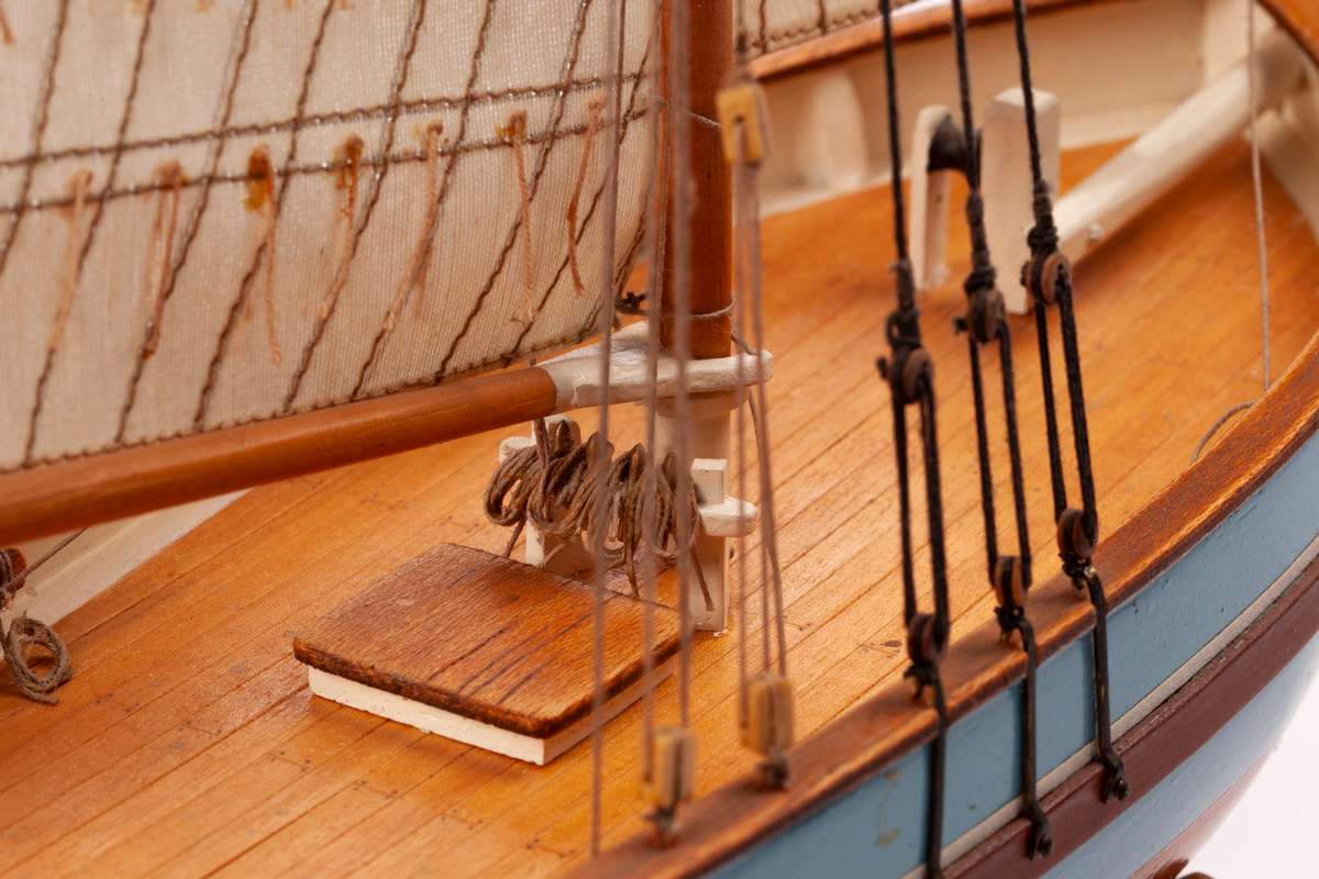 1:50 HENRIETTE MARIE - Wooden hull