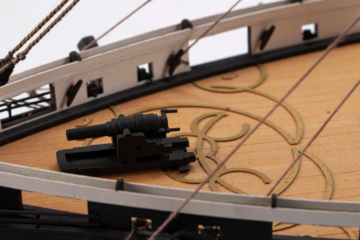 1:100 HMS Warrior - Wooden hull