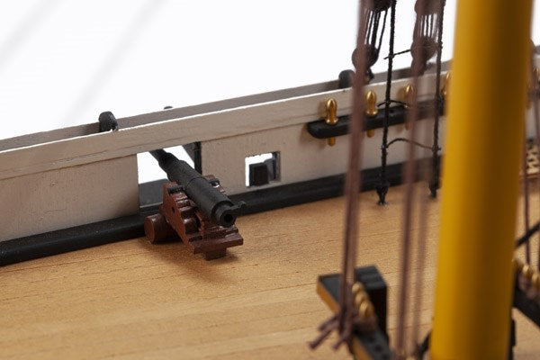 1:100 HMS Warrior - Wooden hull