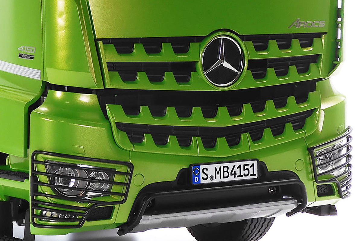 1/14 R/C Mercedes-Benz 4151 8x4 (Candy Green)