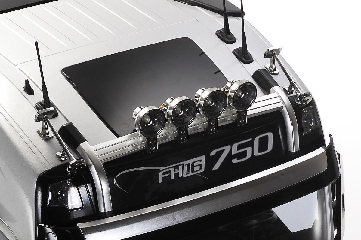 1/14 R/C Volvo FH16 750 8x4 Tow Truck (Silver Edit
