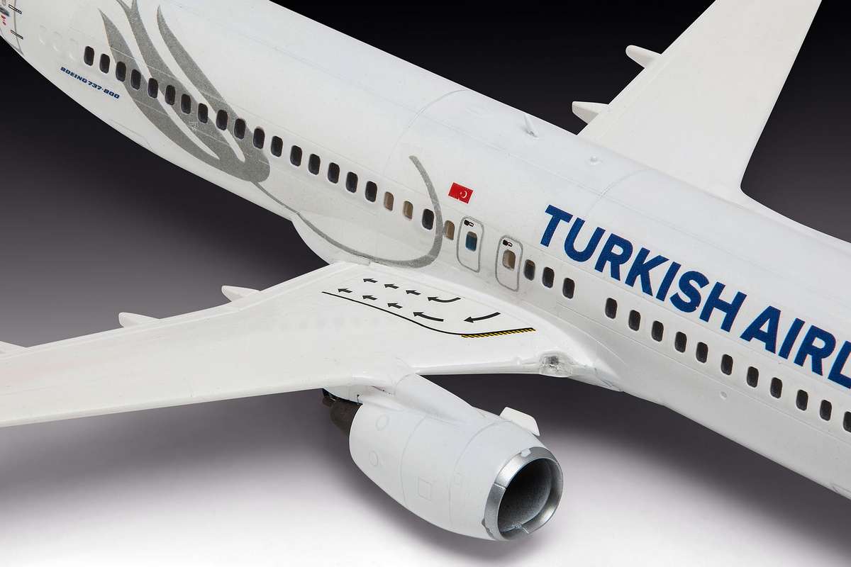 Boeing 737-800 \'Turkish Airlines\' 1:144