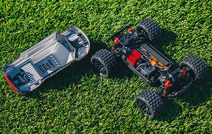 GRANITE GROM 4x4 SMART Small Scale MT