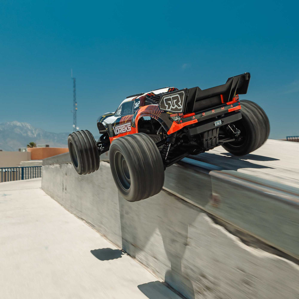 1/10 VORTEKS 2WD RTR Brushed Stadium Truck (Battery & Charger Included)