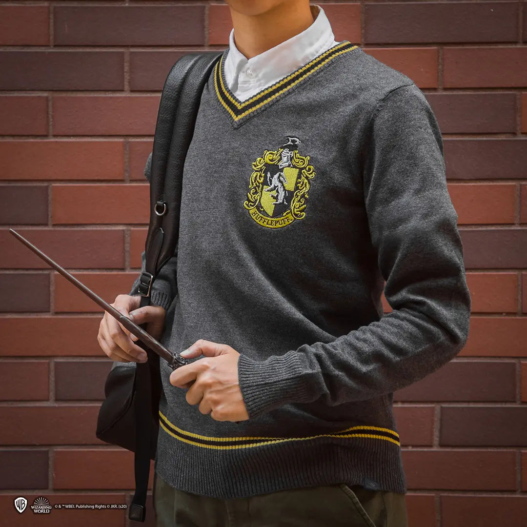 Hufflepuff Sweater - Harry Potter
