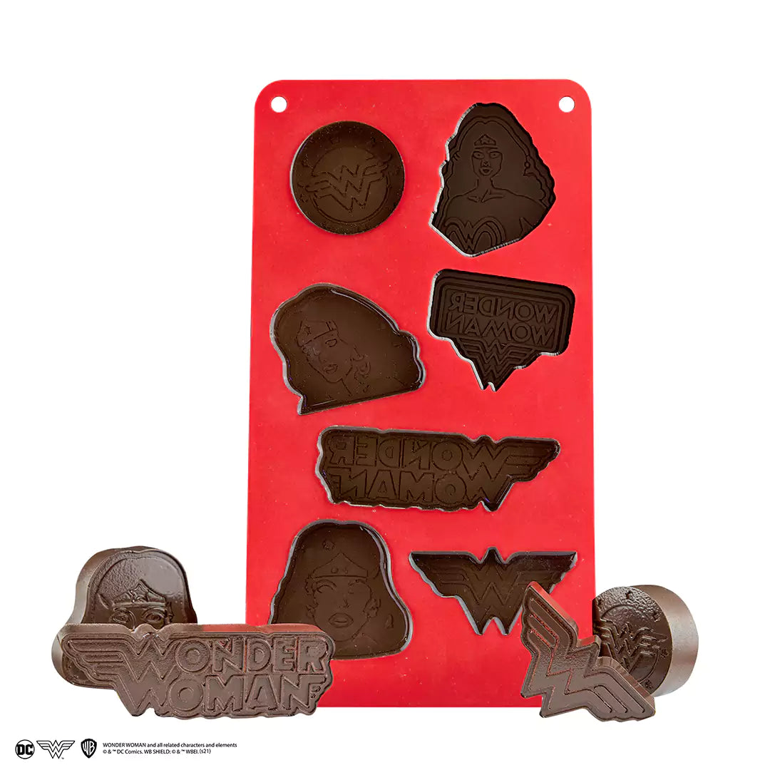 Wonder Woman chocolate and ice cube mold - DC Comics