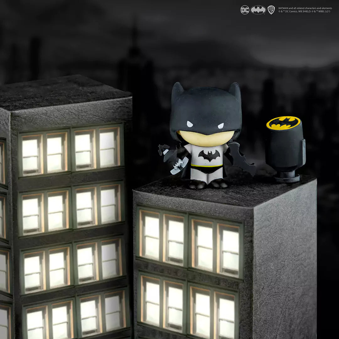 Gomee Figurine - Batman Display - 10 Boxes - DC Comics