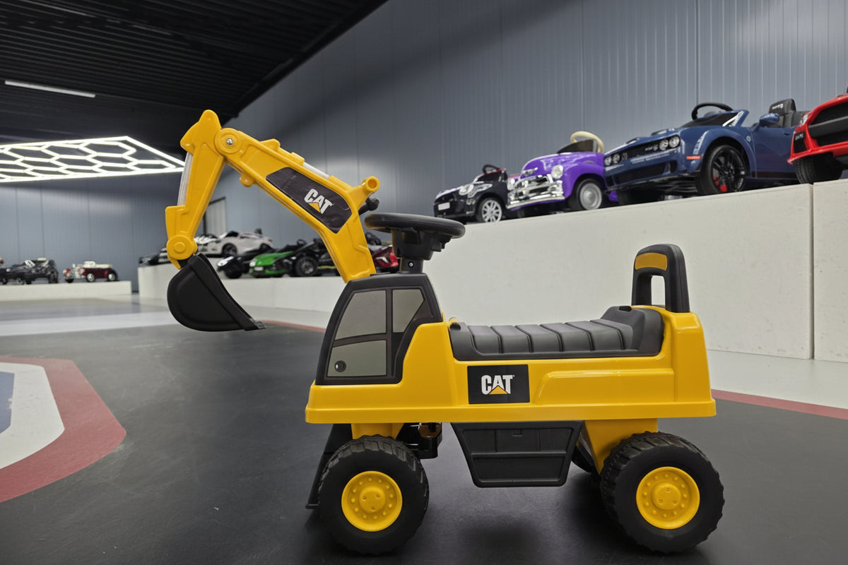 Caterpillar excavator ride-on