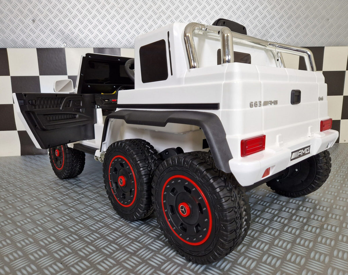 Kids' car Mercedes G63 6x6 AMG for 1 person in white