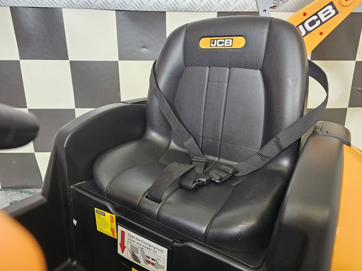JCB Sitemaster 12V kids' tractor