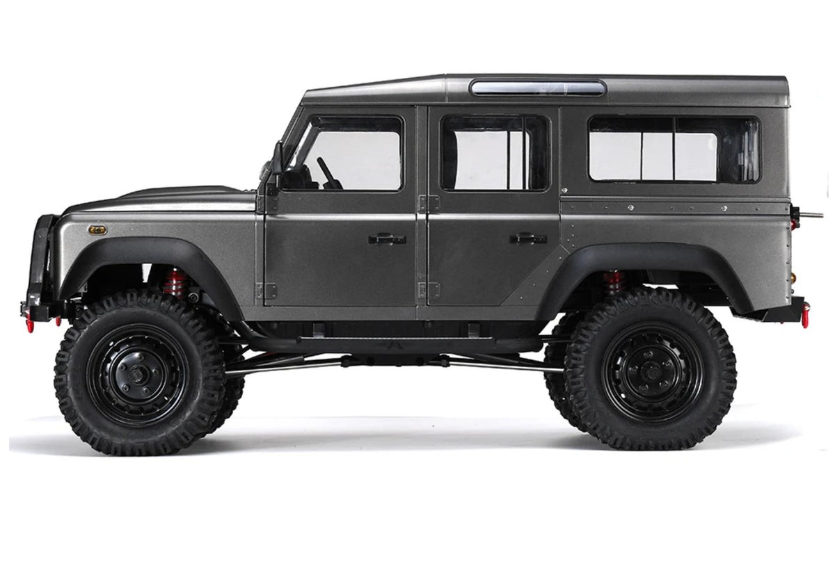 Land Rover Defender D110 4WD - 5-door highly detailed 1:8 crawler