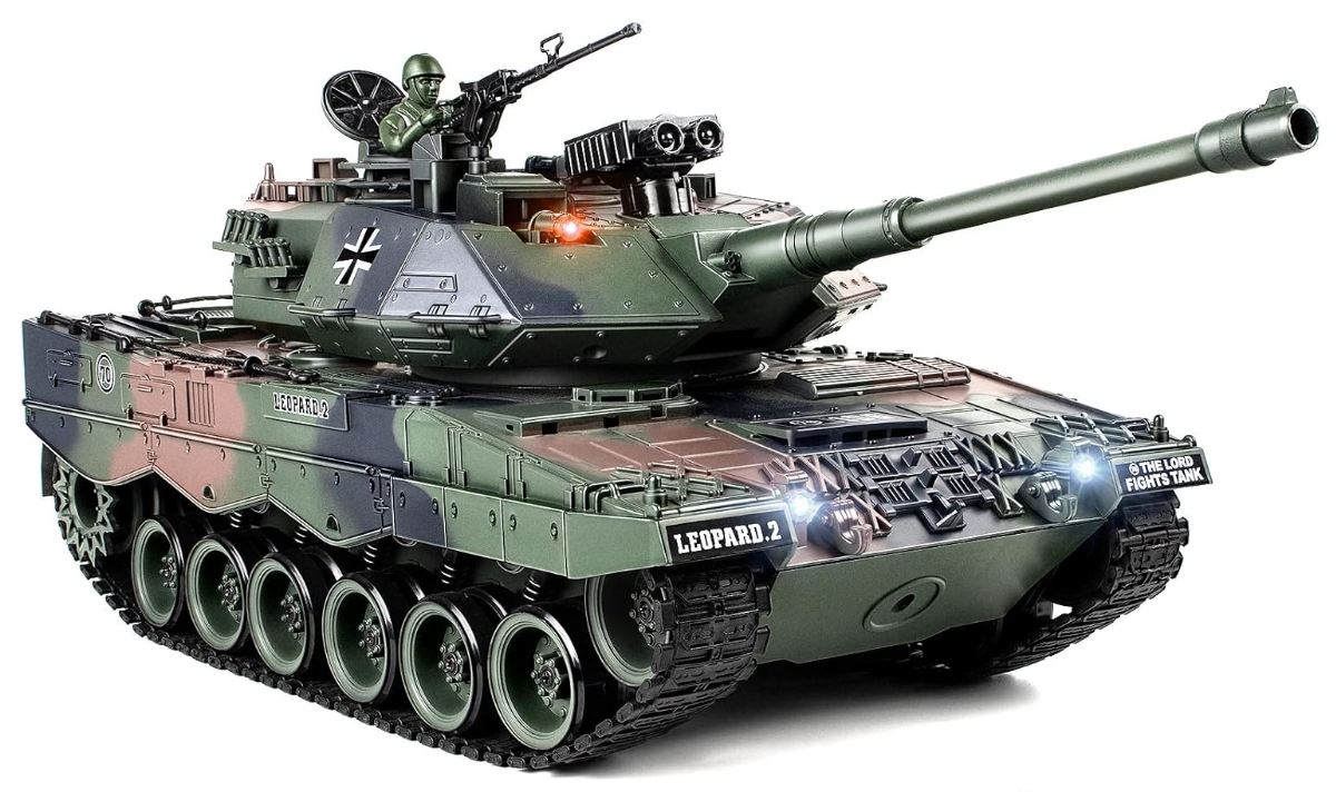 Serious remote-controlled tank with real pellets, real smoke, real movements plus option for water pellets