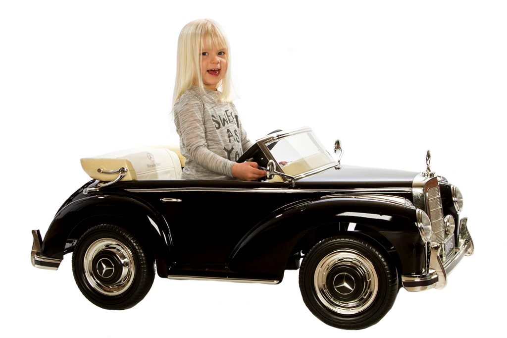 Mercedes 300S Electric Car for Kids, Black, 2x12V