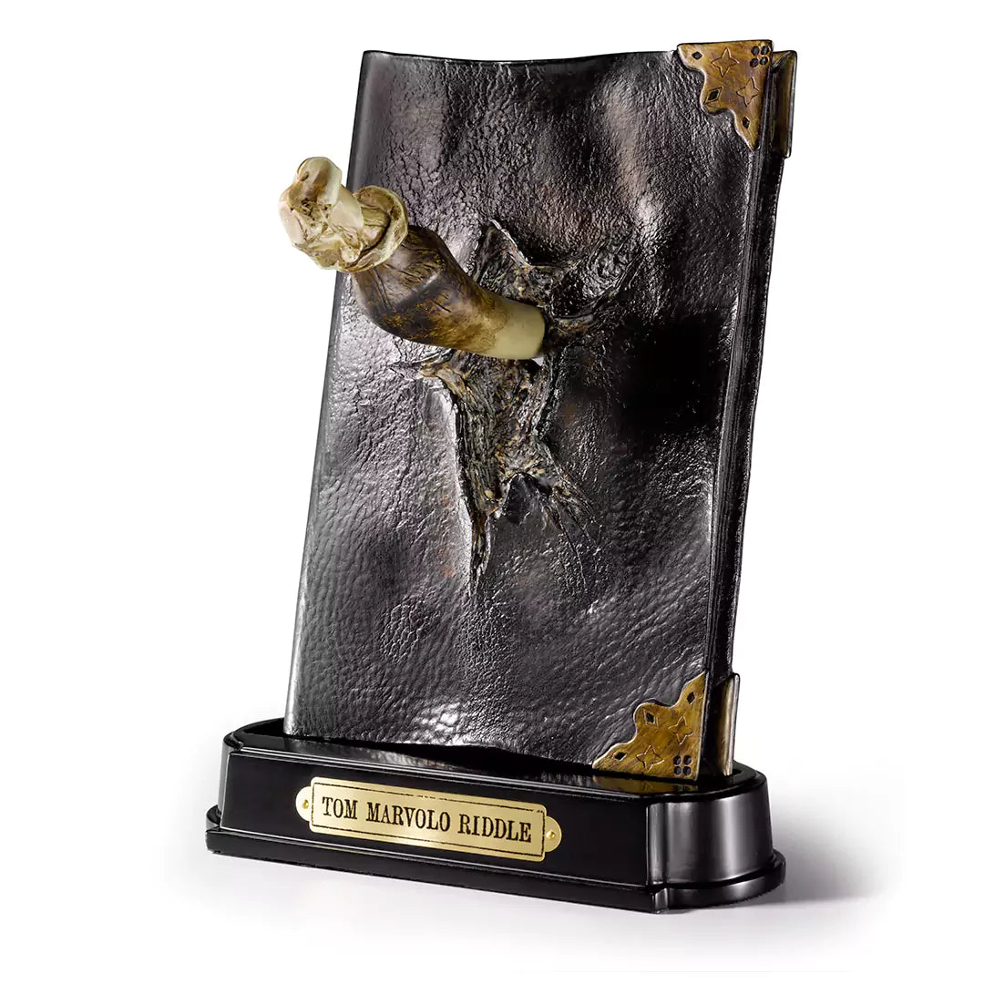 HP - Basilisk Fang and Tom Riddle Diary