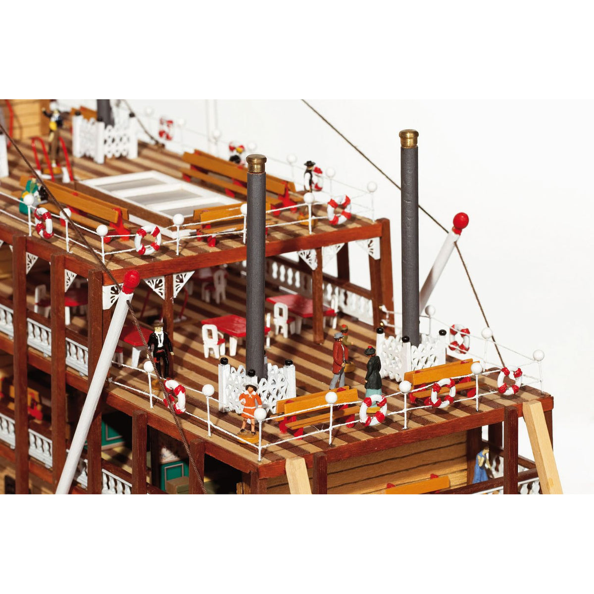 OcCre Mississippi 1/80 Paddle Steamer 740mm