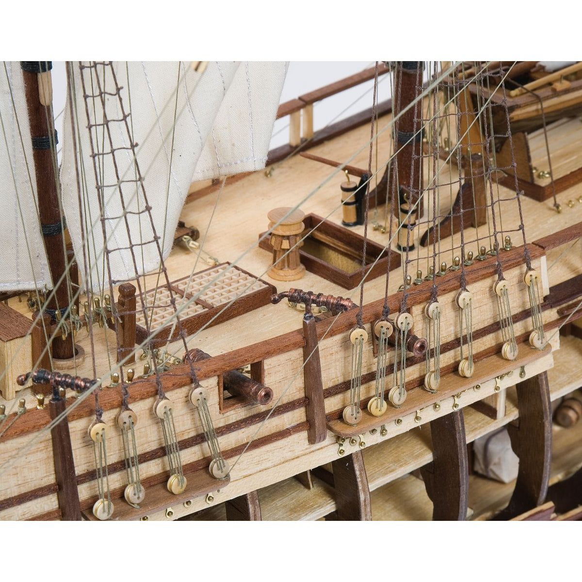 OcCre HMS Bounty 1/45 Ship 915mm