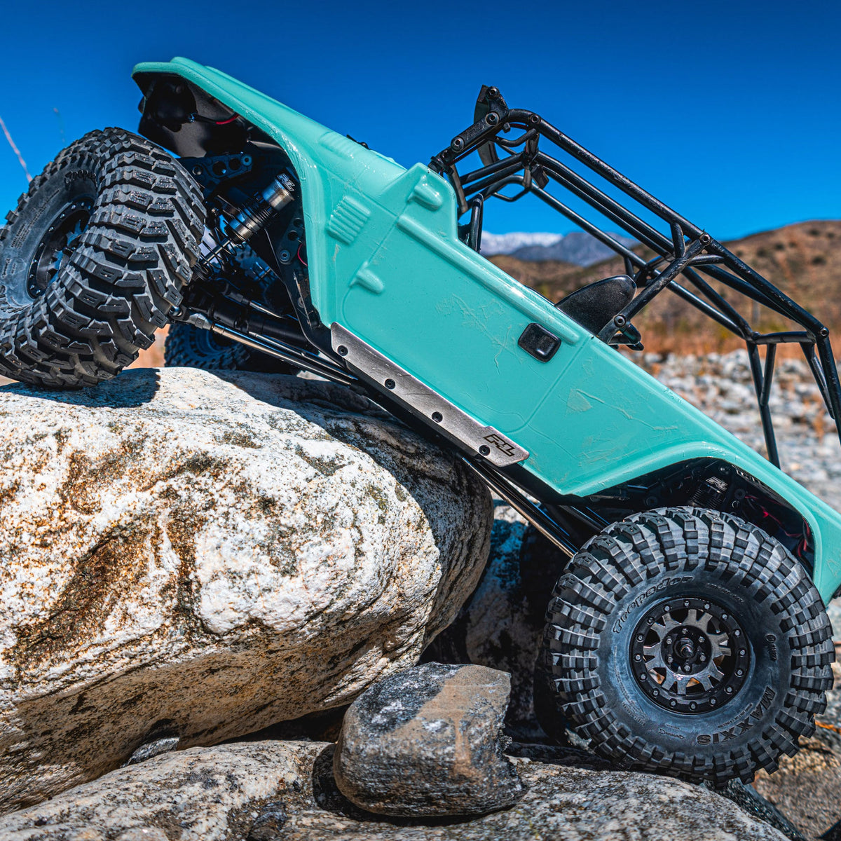 Universal Body Capture Rock Sliders for most 1/10 Rock Crawlers