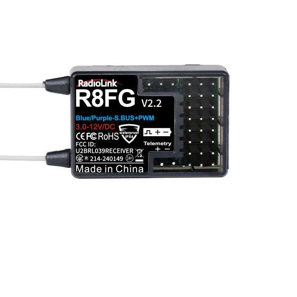 RC8P RC Transmitter with 2x R8FG Receiver â Piano Black