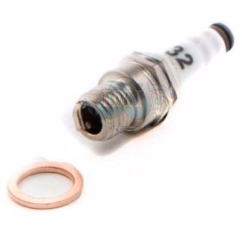 Saito G60R3120 - Spark Plug FG-11/14/17/21, FG-33/60R3