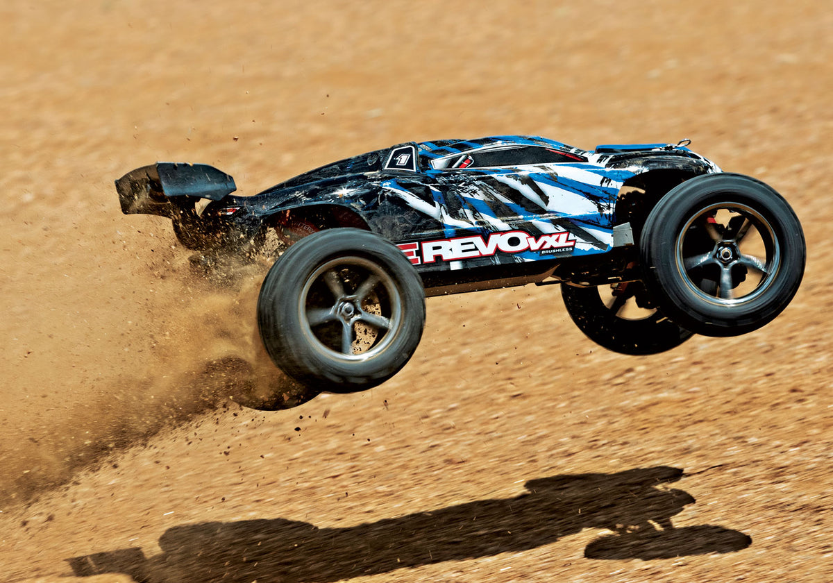 Traxxas 71076-8 E-Revo 1/16 VXL 4WD RTR TQi TSM - USB with Batt/Charger