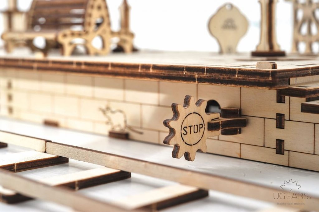Ugears Railway Platform