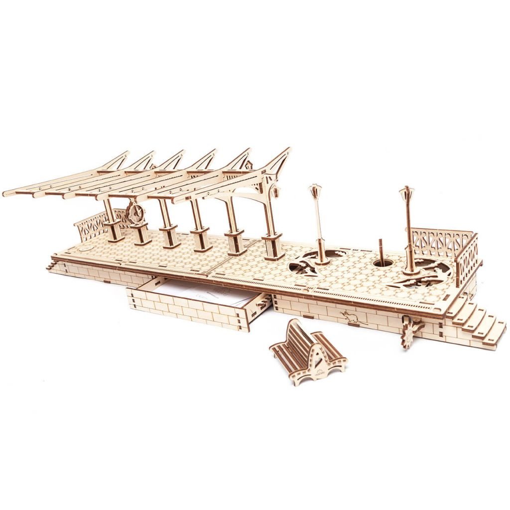 Ugears Railway Platform