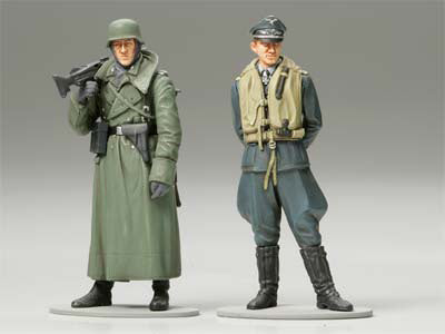 1/35 Machine Gunner & Ace Pilot