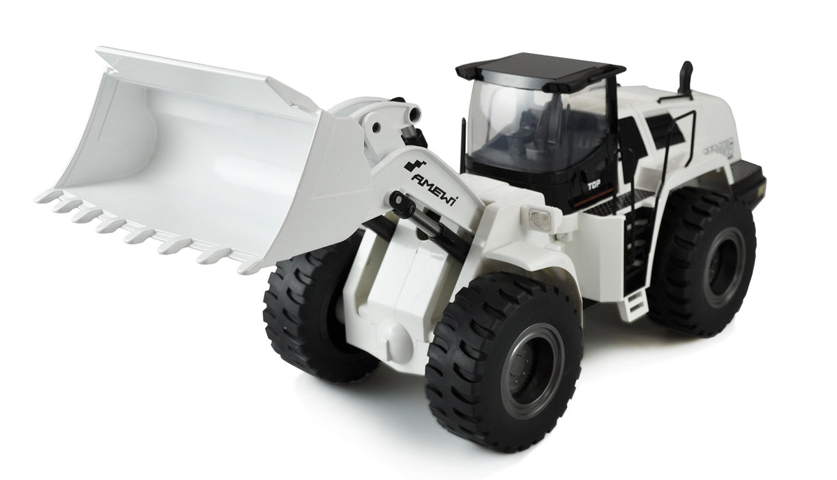 Powerful Wheel loader G484E AE – in metal w. 10-functions, lights and sound in scale 1:14