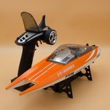 Remote-controlled racing boat – Feilun FT016