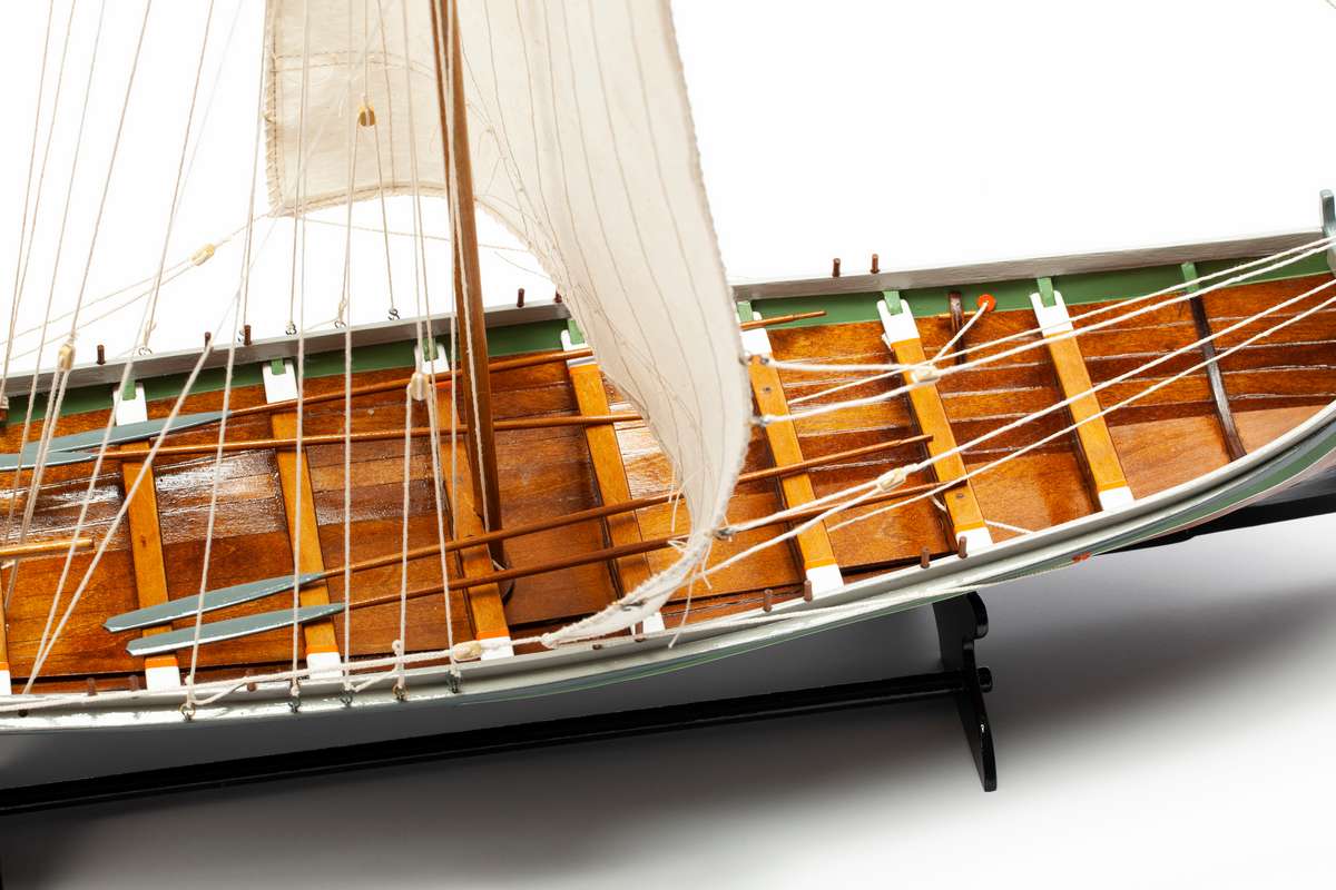 1:20 Nordlandsbaaden - wooden hull