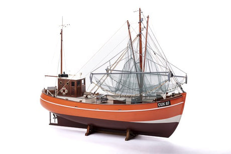 1:33 CUX 87 (Krabbenkutter) -wooden hull