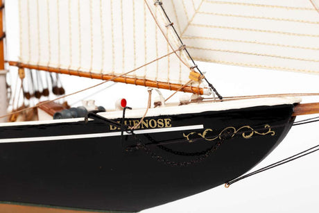 1:100 Bluenose II -Wooden hull