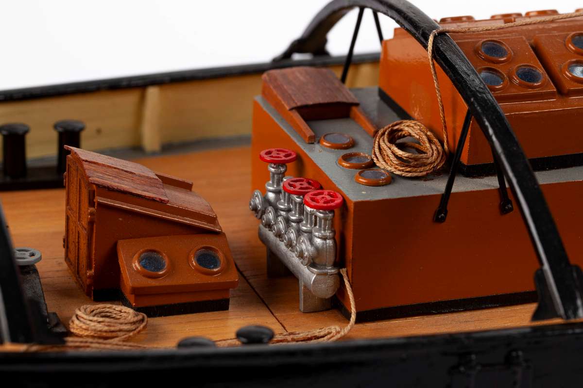 1:50 ST. Canute -Wooden hull