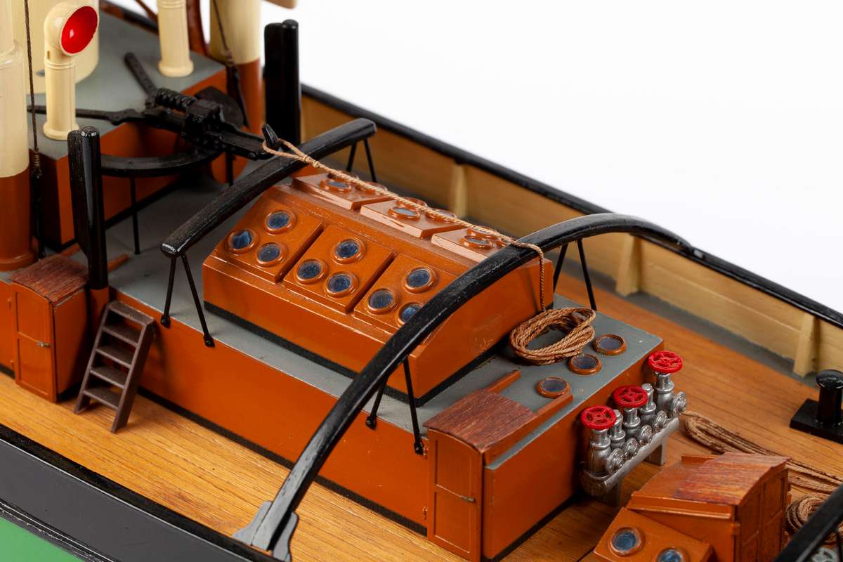 1:50 ST. Canute -Wooden hull