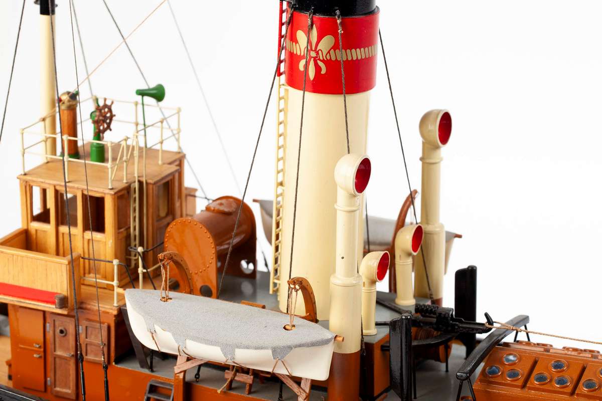 1:50 ST. Canute -Wooden hull