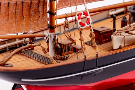 1:50 FD 10 Yawl -Wooden hull
