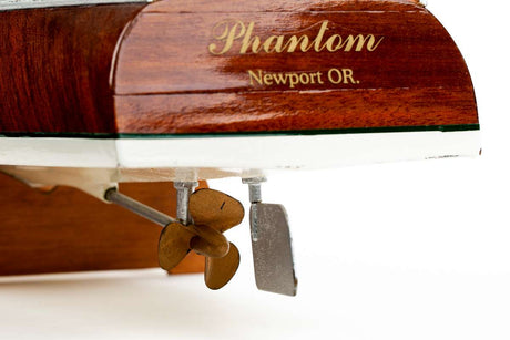 1:15 PHANTOM @ -Wooden hull