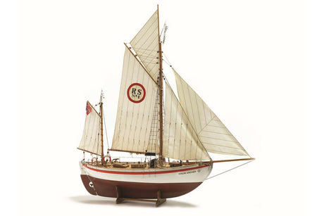 1:15 Colin Archer RC -  -Wooden hull