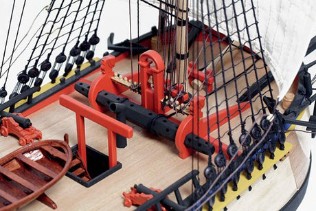 1:50 HMS Endeavour  -Wooden hull