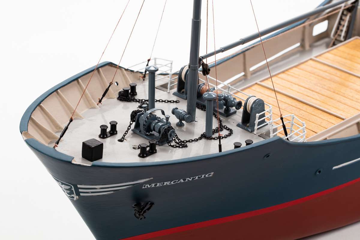 1:50 Mercantic - Wooden hull -Photo manual