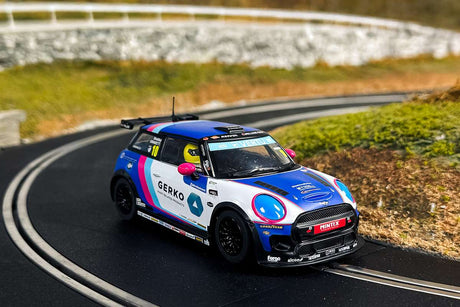 Mini Cooper F56 - Bradley Gravett 2024