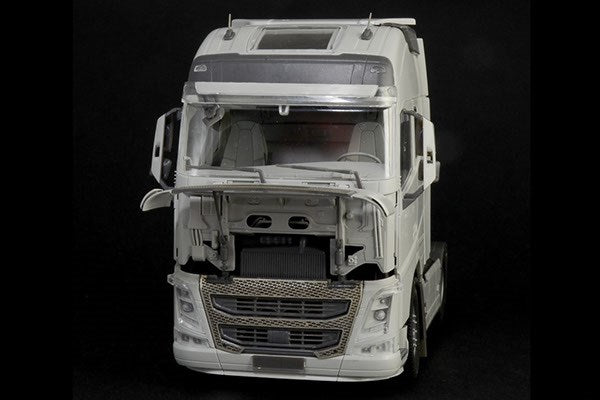 1:24 Volvo FH4 Globetrotter XL