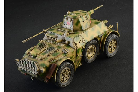 1:35 AB 41 with Bersaglieri Italian Infantry