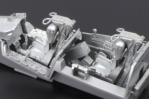 1/48 McDonnell Douglas T F-4B Phantom II T