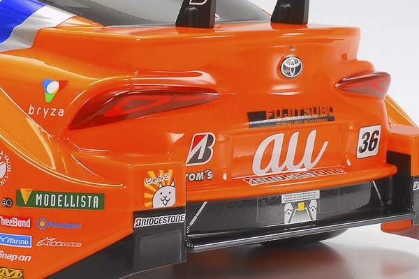 1/10 R/C au TOM\'S GR Supra (TT-02)