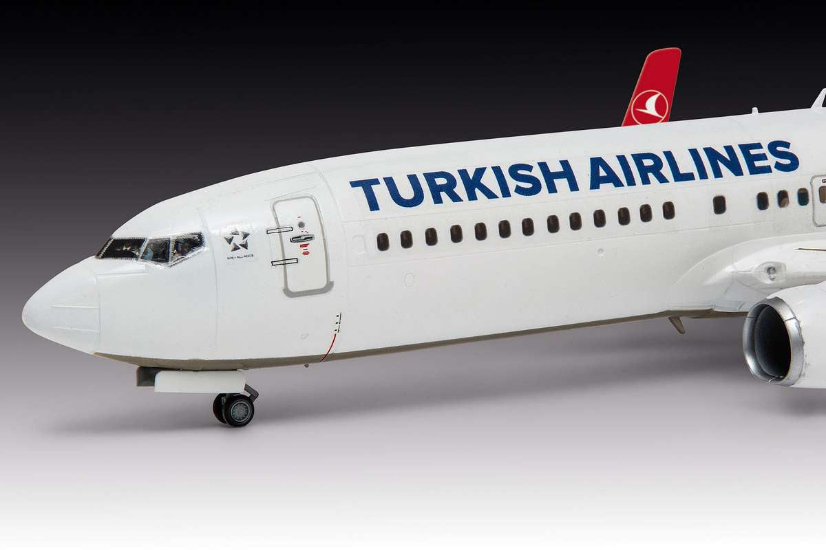 Boeing 737-800 \'Turkish Airlines\' 1:144